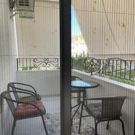 Aria Qerret Albania Apartment Golem (Tirana)